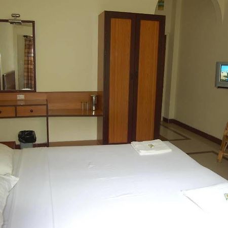 Hotel Blue Hills Coonoor Ooty Ngoại thất bức ảnh